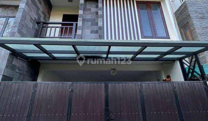 Rumah 3 Lantai Sanur Area Unfurnished 