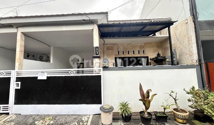 House in the Pedungan Residential Area, South Denpasar House in the Pedungan Residential Area, South Denpasar