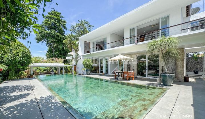 Luxury Freehold Estate In Tumbak Bayuh, Bali