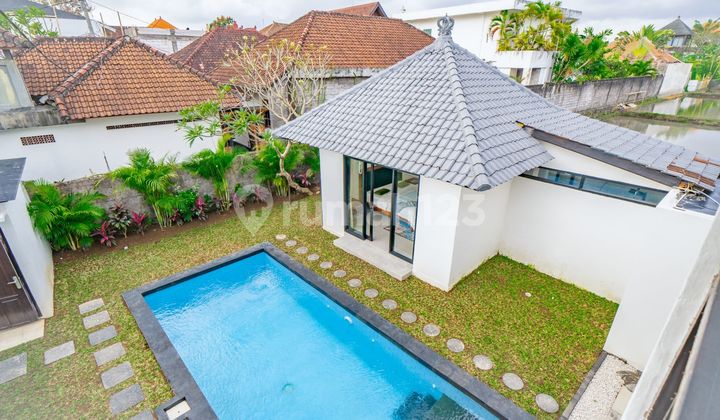 Villa for Annual Rental on Jalan Pengubengan Kerobokan