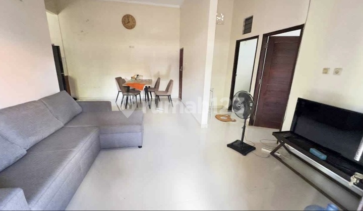 Disewakan Rumah Berlokasi Strategis di Perumahan di Jl. Goa Gong Jimbaran Disewakan Rumah Berlokasi Strategis di Perumahan di Jl. Goa Gong Jimbaran