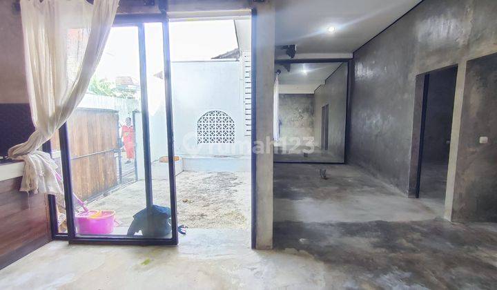  2 Bedroom House Need Renovation Strategic Location Canggu Berawa For 20 Years Lease 1