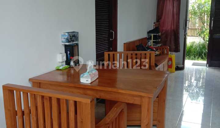 For Sale or Leasehold Semi Villa House with Rice Field View, Located in the Tumbak Bayuh Cempaka Area.