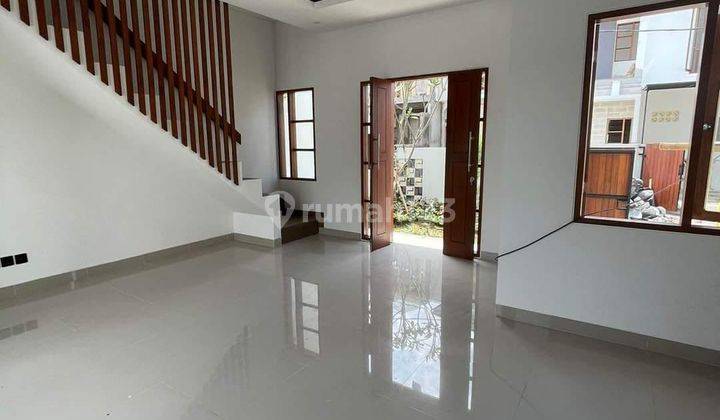 Brand New House Kerobokan Area  1