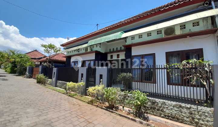 Cozy House With Quiet Environment At Jimbaran Badung Bali 2