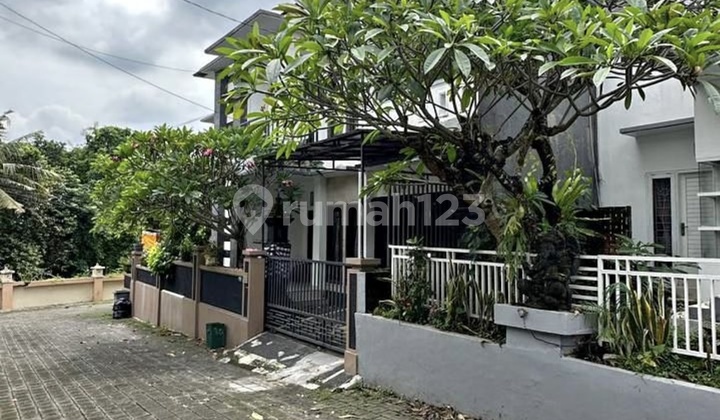 House for Rent in Dalung Riverside Housing Complex, Semi-Furnished, Minimum 2-Year Lease