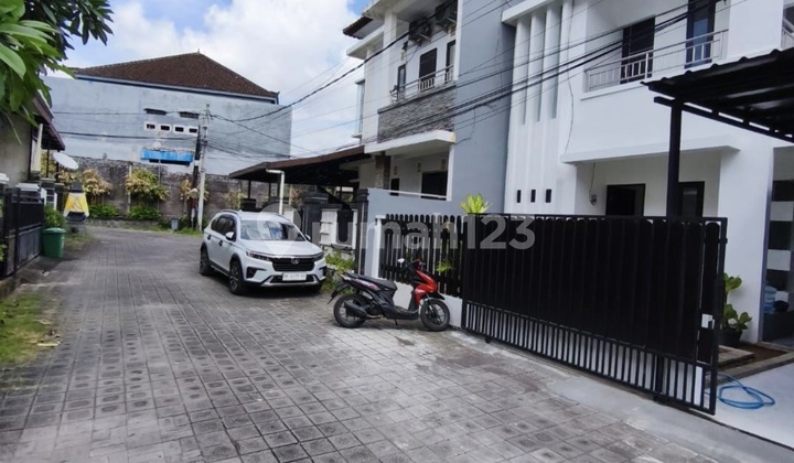 Rumah Minimalis Dekat Kerobokan Seminyak