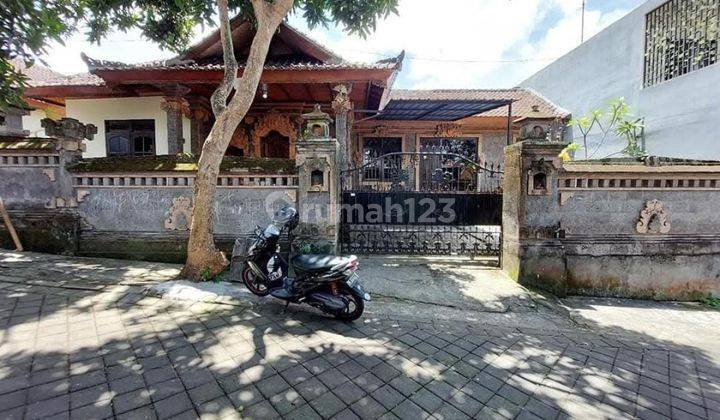 Rumah Besar Minimalis Lantai Satu Di Perbarasan Dalung Buduk 2