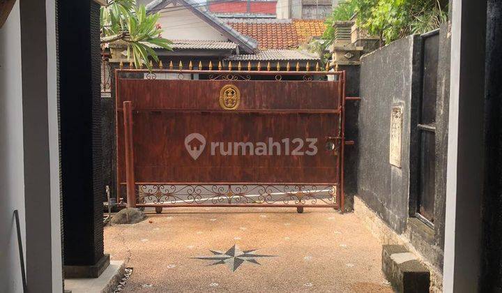 Rumah Semi Furnished Area Taman Griya Jimbaran  1