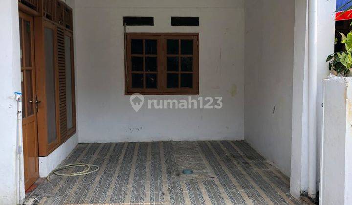 Rumah Mungil Di Taman Kedaung 2