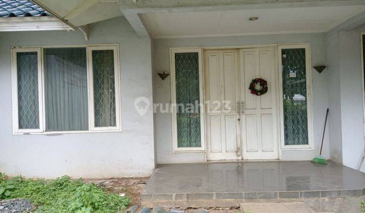 Dijual Rumah Dua Lantai di Cinere Depok 1