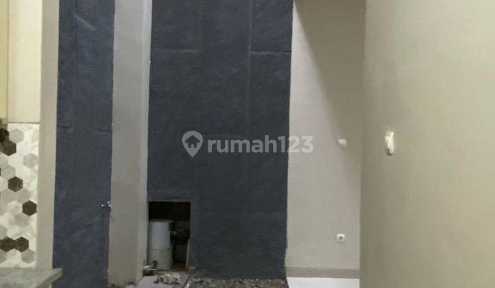 Rumah Baru Siap Huni di Tebet Timur Jakarta Selatan 2