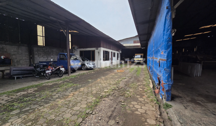 Former Workshop Land Suitable for Business or Warehouse on Jl Raya Kalimalang, West Bekasi.