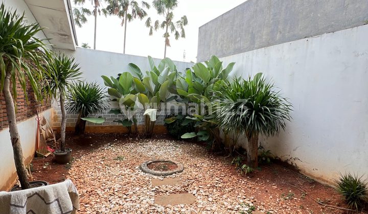 2-Storey Luxury House In Central Park Galaxy Bekasi 2