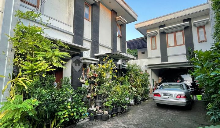 Rumah 2 Lantai Dengan Fasilitas Kolam Renang Jl Benda Raya Kemang Jakarta Selatan