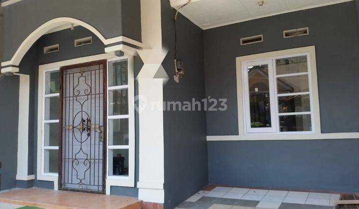 Di Sewakan Rumah 2 Lantai Dalam Cluster Taman Harapan Baru Bekasi 2