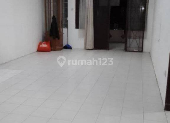 Di Sewakan Rumah Di Kemang Pratama Bekasi 2