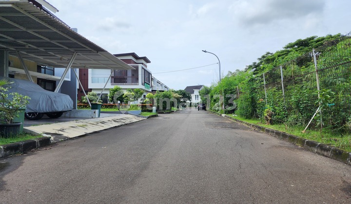 Dijual Rumah Istimewa Hadap Taman di Metland Cakung, Bebas Banjir 2
