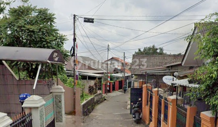 For Sale 2-Story Flood-Free House in Jati Cempaka, 2