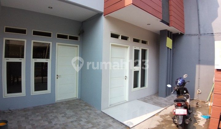 For Sale 2-Story House in Kayu Putih, Flood-Free, Neat and Ready to Occupy 2