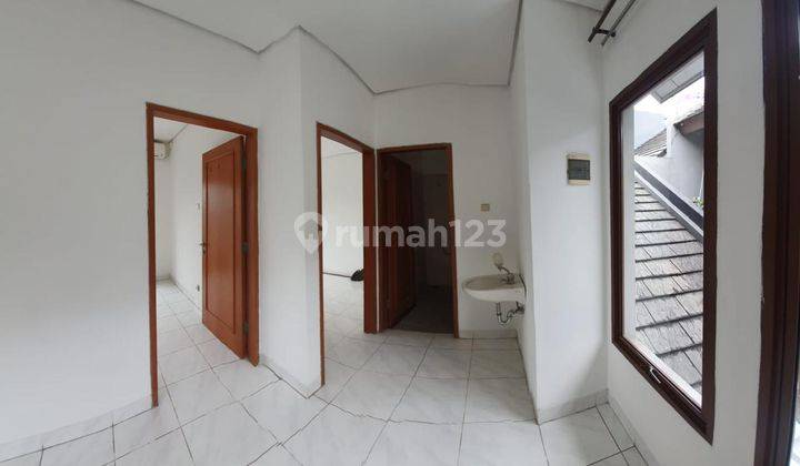 Rumah Hook Dijual Murah 2 Lantai di Emerald Bintaro Jaya Gb 14318 2