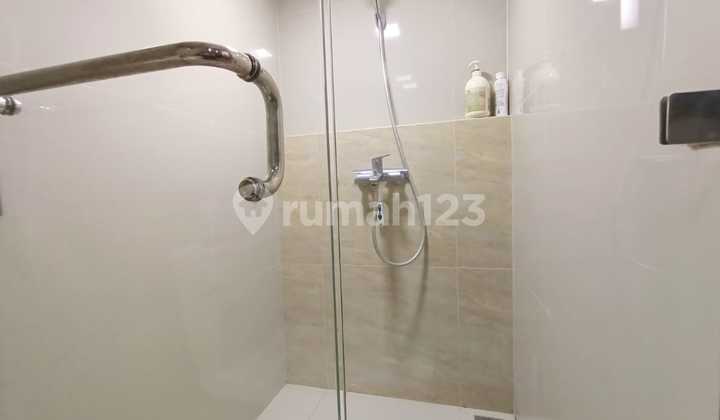 Rumah Posisi Hook Dlm Cluster di Bintaro Tangsel Lr-5089 2