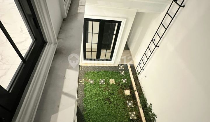 Rumah Brand New American Classic di Bintaro Tangsel Af-16834