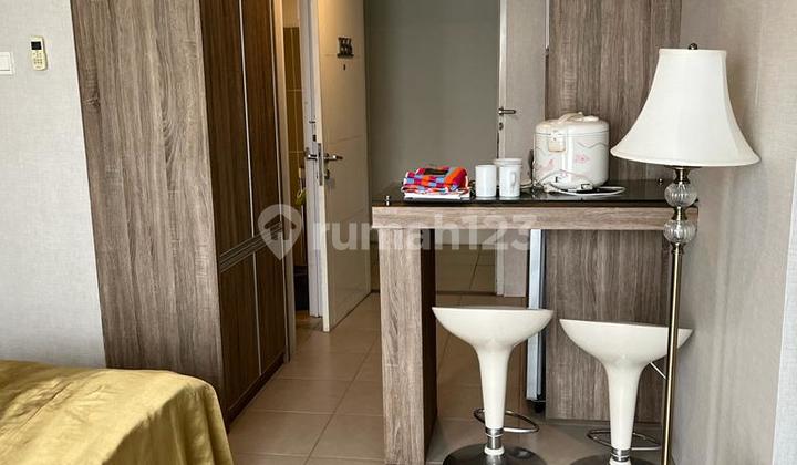 Altiz View Swimming Pool Apartment in Bintaro Tangsel Gb-17219