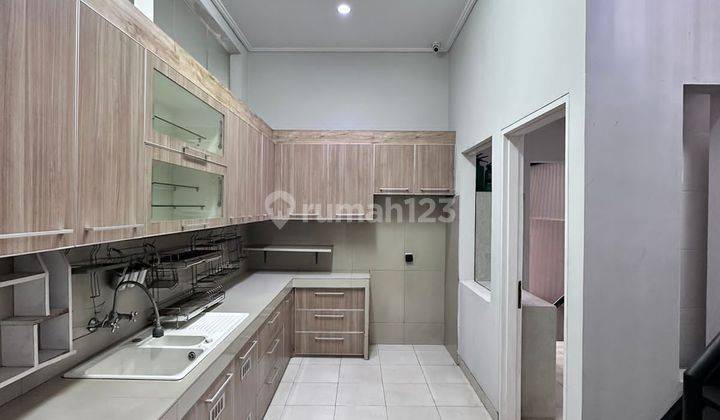 Rumah Mewah Semi Furnished Siap Huni di Pondok Indah Jaksel 14154 1