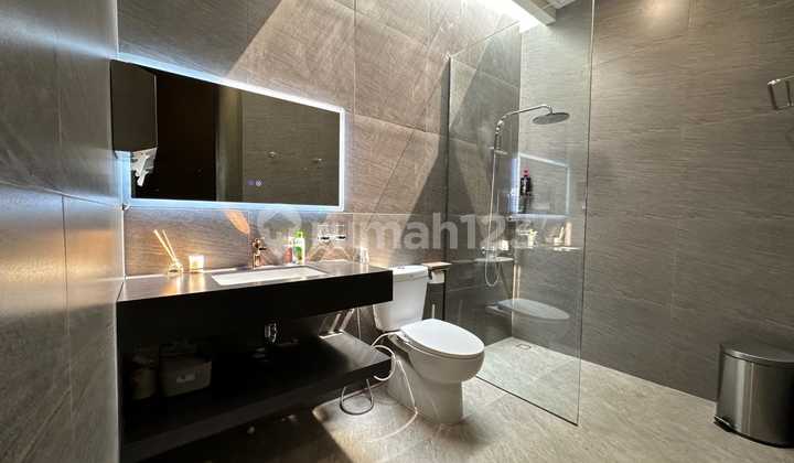 Exclusive Listing Rumah Fully Furnished Siap Huni di Bintaro Jaya Tangsel Gb-17818R 6