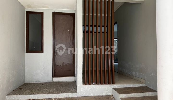 Rumah Modern Minimalis Siap Huni di Bintaro Wt-17600 1