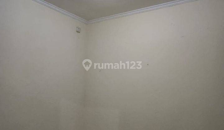 Dijual Rumah Murah Dekat Dengan Bintaro  2