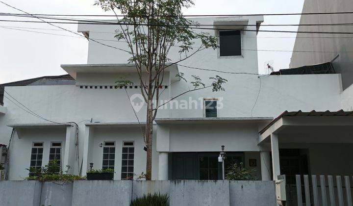 Rumah Terawat Siap Huni 2 Lantai di Kucica Bintaro Jaya Sc 13700 2