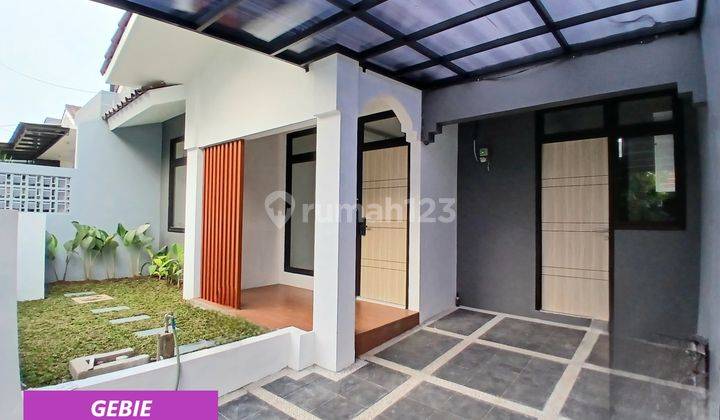 Taman Yang Luas Dan Desain Modern, Rumah Di Kucica Bintaro 15028 1