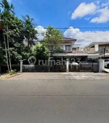 Rumah Multi Fungsi di Kebayoran Baru bisa untuk Hunian, Usaha atau Kantor Fr-16443 Rumah Multi Fungsi di Kebayoran Baru bisa untuk Hunian, Usaha atau Kantor Fr-16443