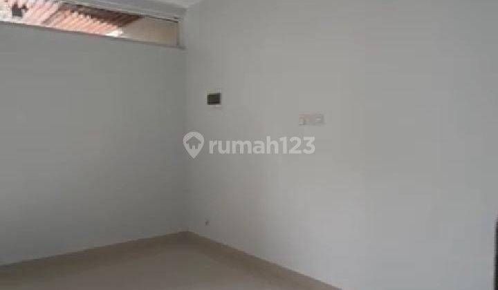 Rumah Modern Dijual Harga Paling Spesial di Discovery Bintaro Lr 3703 2