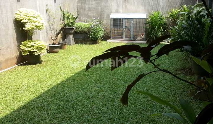 Rumah Mewah Dgn Muslholla di Bintaro Tangsel Gb- 4416