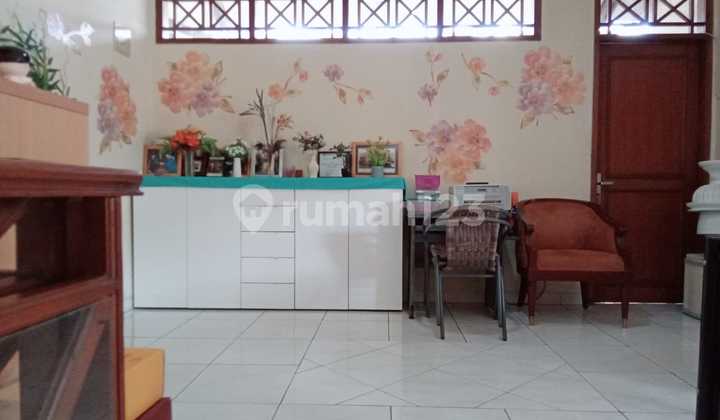 Rumah DIJUAL MURAH 2 Lantai Ada Mini Garden di Rempoa Tangerang Selatan LH-17147 2