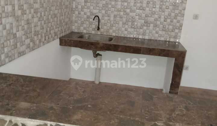 Rumah Mewah Minimalis 2 Lantai Dijual Cepat di Puspitek Buaran Serpong GB-16931 2