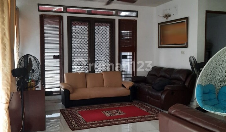 Rumah 2 Lantai Posisi Hook di Bintaro Tangsel Ar-17779 Rumah 2 Lantai Posisi Hook di Bintaro Tangsel Ar-17779