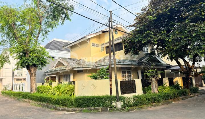 Rumah Hook Siap Huni Depan Taman di Bintaro Tangsel Wt-16985 2