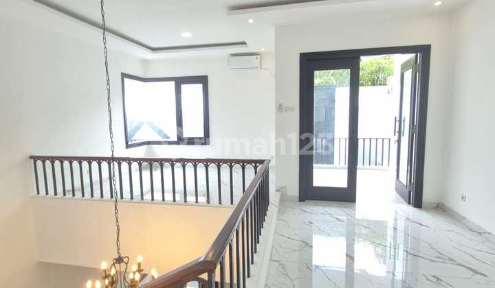 TURUN HARGA 200 Juta Rumah American Classic di River Park Bintaro Jaya AM-15542 2