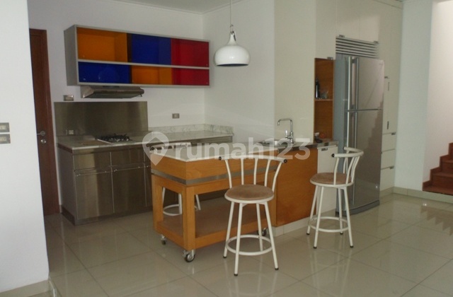 Rumah Dekat Gandaria City Mall di Gandaria Jaksel Va-17826 2