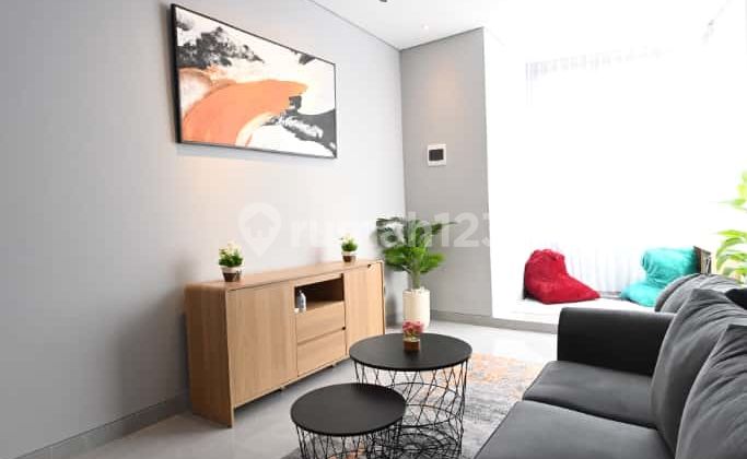 Dijual Rumah DESAIN TERBAIK FULLY FURNISHED di Cluster Kencana Loka BSD RN-17301 2
