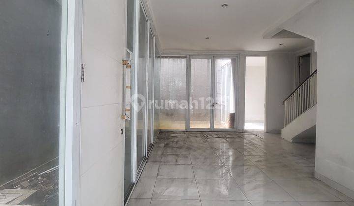 Rumah 2 Lantai Minimalis Modern di Discovery Bintaro Jaya Sc15082 2