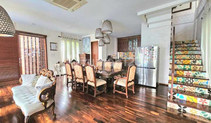 Rumah Semi Furnished 3 Lantai di Bintaro Tangsel Lr-17794