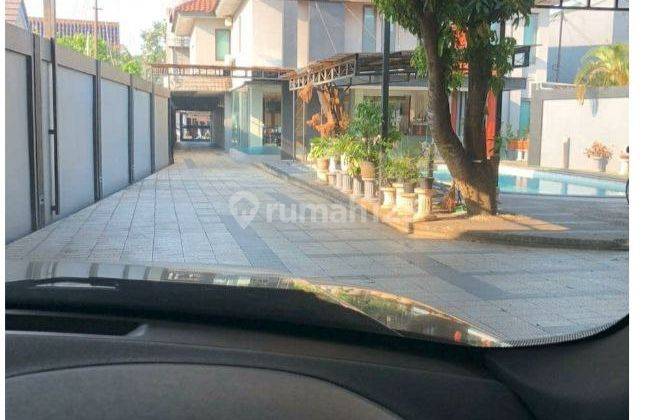 Rumah Mewah Ciracas Kelapa Dua Wetan Ada Kolam Renang  2