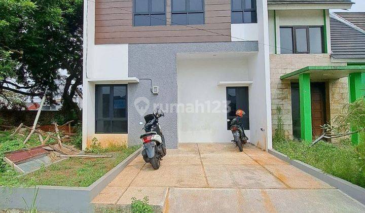 Rumah Dijual Di Lubang Buaya,2 Lantai Dekat Tol Jatiwarna 1