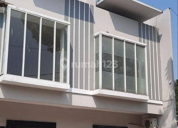 Jual Ruko Gandeng 2 Unit Pinggir Jalan, 5 Menit Pintu Tol  1