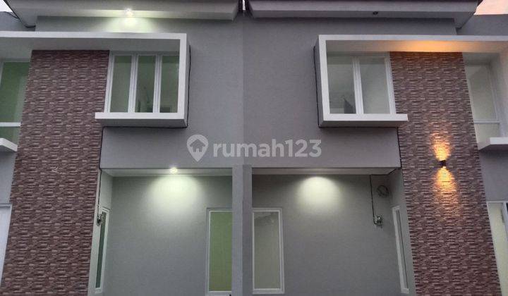 Jual Rumah 2 Lantai Siap Huni Dekat Sekolah Kuttab Alfatih Bekasi 2